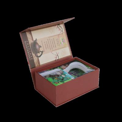 China Recycled Luxury Materials Custom Magnet Gift Large White Retail Packaging Box With Magnetic Lid for sale