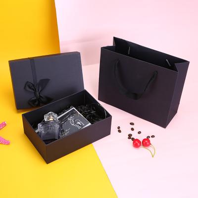 China Recycled Materials Customized Logo Max Pro Gift New Packaging Lid And Gift Box Low for sale