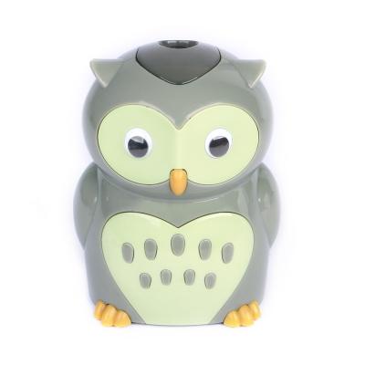 China Cartoon Cartoon Electric Pencil Sharpener Cute Owl sharpener student Battery Pencil Sharpener Funny School Supplie for sale