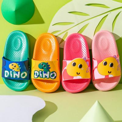 China 2021 New Cartoon Children's Sandals Summer Electrically Heating Hole Shoes Portable Children's EVA Hole Shoes Soft-soled Slip-proof for sale