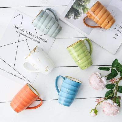 China Nordic Cute Striped Viable Fashion Design Mug Coffee Mug Restaurant Modern Color Glazed Ceramic Mug With Handle for sale