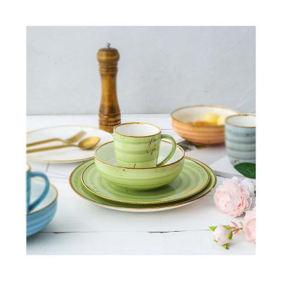 China Handmade Classic Tableware Set Manufacturer Porcelain Dinnerware Set Viable Goods Kitchen Household Equipment Can Be Customized Wholesale for sale