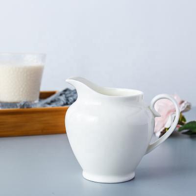 China New Exquisite Customized Viable Milk Jug With Handle Restaurant Tableware Sugar Jug Coffee White Ceramic Milk Jug for sale