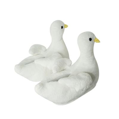 China Fashion Trend Plush Home Shoes Women Hot Gifts Plush Swan Goose Hairy Indoor Slippers for sale