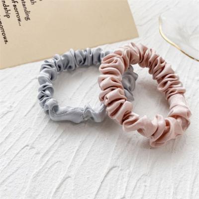 China Wholesale Custom Multi Colors Mulberry Ponytail Holder European and American Style 100% Silk Elastic Hair Scrunchies Set With Gift Box for sale