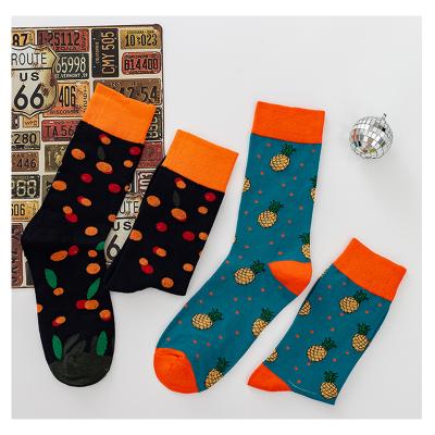 China Creative fruit sock colorful women's crew sock pineapple pattern ladies cartoon orange funny breathable novelty fruit sock for sale