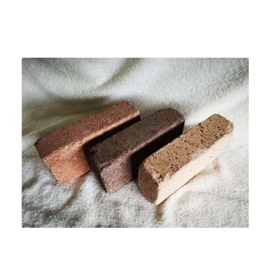 China Anti-Slip And Antifreeze Custom Design Cheap Bricks 230*110*60 Mm Pottery Clay Antifreeze Brick for sale