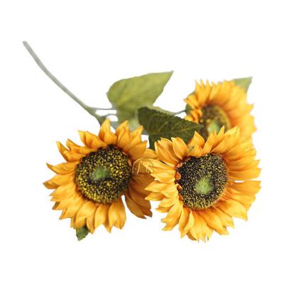 China MHJ66 Wholesale Realistic Wedding White Artificial Sunflowers Flower Bouquet Plastic Artificial Flower for sale