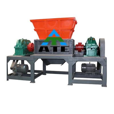 China Rubber Crumb Waste Plastic Wood Tire Pipe Pallet Shredder with 200-2200mm Input Size for sale