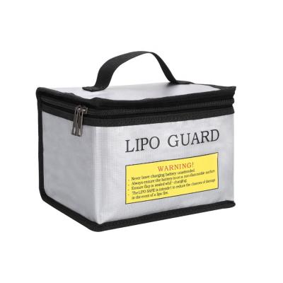 China Flame Retardant Burst Double Zipper Prevention Bag Small Size Flame Retardant Lipo Battery Safe Guard Bag for sale