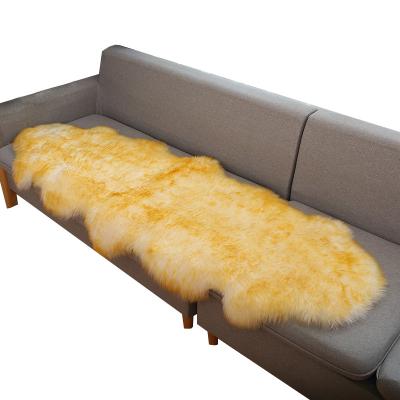 China Warm Factory Wholesale White Carpet Area Sheepskin Rugs for sale