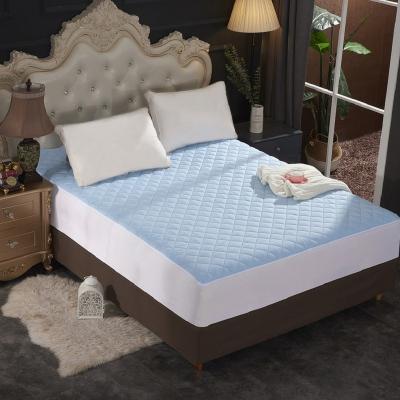 China Amazon waterproof hot sale anti insect bed sky blue pongee quilted laminated with 0.02mm TPU construction water proof matress protector for sale