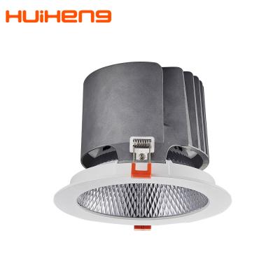 China China Latest Apparel S707 Wholesale Price Kit Hotel Marine Spot Light 1000W Manufacturer for sale