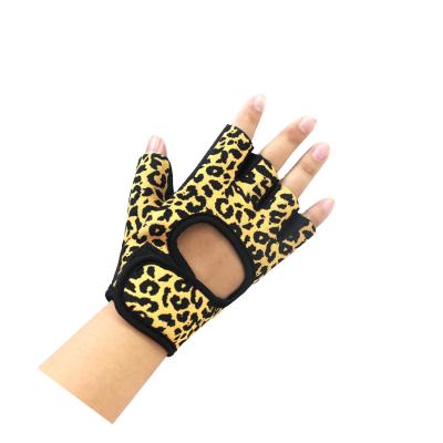 China Sport Styles High Performance Quality Outstanding Winter Safety Motorcycle Gloves for sale