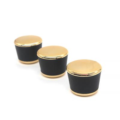 China Non Leather Wholesale Luxury Metal Spill Cap Perfume Black Metal Perfume Caps for sale