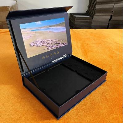 China Agriculture Jewelry Display Digital Greeting LCD Display Gift IPS Screen Video Card Box 7 Inch 10.1 Inch for sale