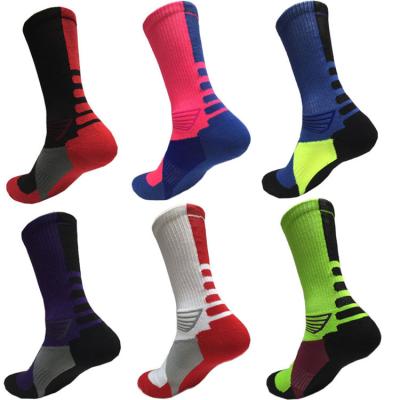 China Antibacterial Men's Professional Sports Sweat Absorb Deodorant Winter Thick Basketball Socks for sale