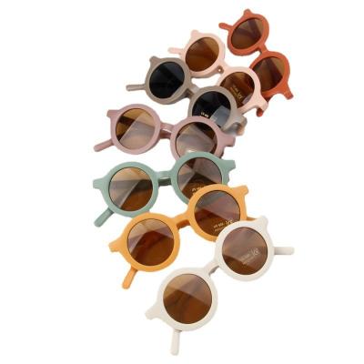 China Denmark Matte Children Sunglasses Anti-purple Line Glass UV400 Mocha Eyeglasses Retro Fashion Baby Sunglasses Tide Round for sale