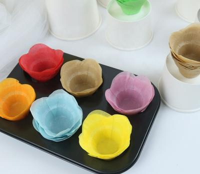 China Beautiful Lotus Flower Shape Cupcake Paper Cup Disposable Cupcake Liner Holders Colorful for sale