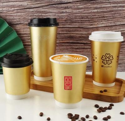 China 8/9/10/12/16/22oz Recyclable Double Gold Foil Paper Cups Disposable Wallpaper Cup With Lid For Coffee Hot Drinks for sale