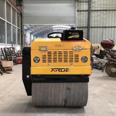 China Road Bridge Engineering Concrete Pavement Professional 10 5 Ton Vibratory Road Roller for sale