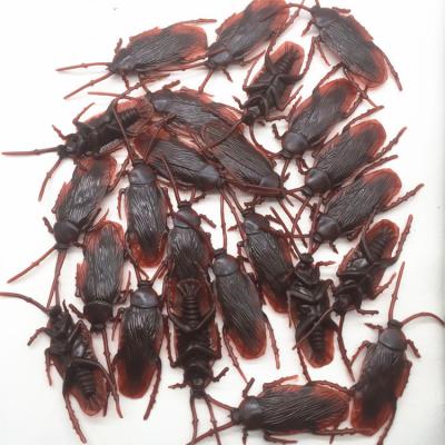 China Halloween Toy 128pcs/Lot Mixed Plastic Insect Cockroach Fly Halloween Toy Gags Practical Jokes Insects Toys Ants Snake Spider Gecko Larva Horror for sale