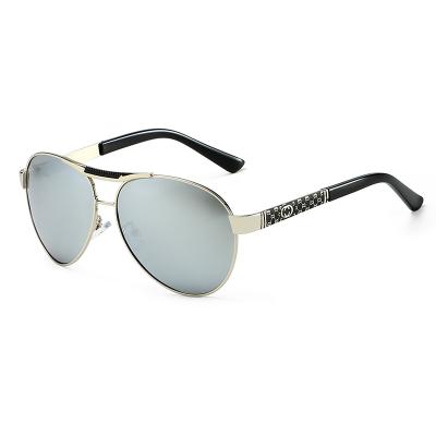 China Lightweight High-End Famous Brand Customized Driving Quay Male Sunglasses for sale