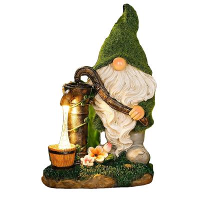 China Cartoon Outdoor Solar Statue Handwork Ornament Resin Europe Garden Decorations Gnome Lamp Water Presser Dwarf Water Presser for sale