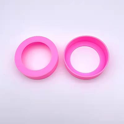 China Non spill silicone cup protector can effectively protect outside cup from scratches, and it is nice and beautiful for sale