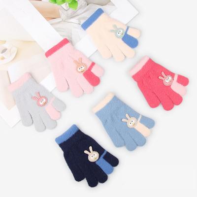 China New Design Children's Toddler Gloves 5-10 Years Knitted Cartoon Animal Warm Gloves Plus Velvet Cold-proof Winter for sale