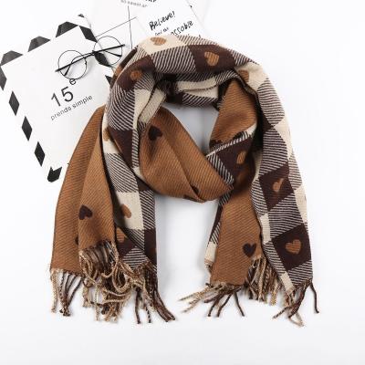 China Autumn And Winter Fashion Womens Scarf Cashmere Material Lattice Heart Design Printing Hot Soft Comfortable Selling Imitation Imitation Scarf for sale