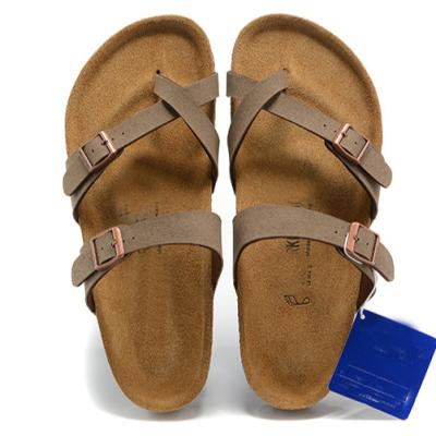 China Flatbed 2022 Design High Quality Birkenstoc Light Weight Beach Sandals Casual Flip Flops OEM&ODM Summer Men's and Women's Slippers for sale