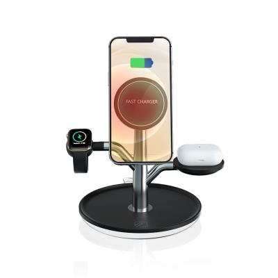 China Magnetic 3 in 1 Fast Wireless Charging Station Mobile Phone Qi Wireless Charger 15W for sale