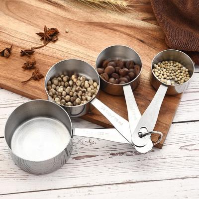 China Sustainable Silver Set of 4 Piece Stainless Steel Measuring Cups of 4 for sale