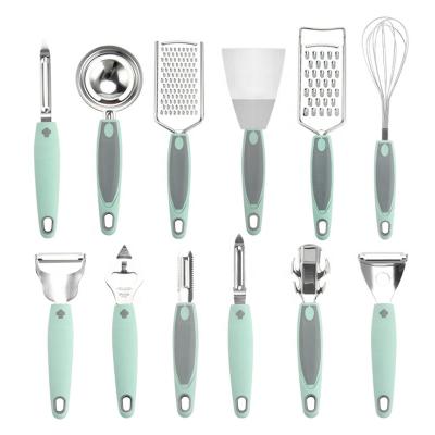 China Viable 12PC Kitchen Tools Utensils Beat Pizza Cheese Grinder and Cutter Can and Bottle Opener Set Kitchen Gadgets Set for sale