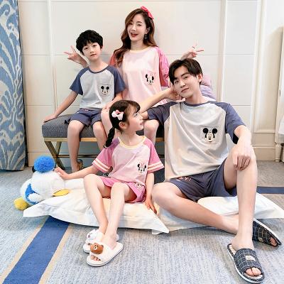 China Wholesale QUICK DRY Cotton Family Pajamas Boutique Sleepwear Shorts Sleeve Plus Size Party Homewear Festival Prints For Family for sale