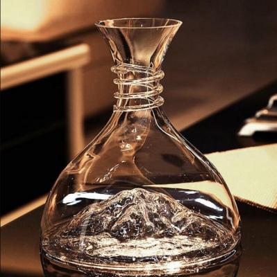 China New Arrival Mountain Red Wine Decanter Crystal Alcohol Decanter Bottom Glass Designer for sale