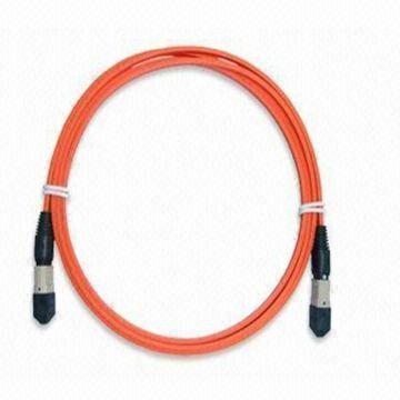 Chine OM2 50/125 corde de correction optique de fibre de MPO/MTP pour les LANs/CATV à vendre