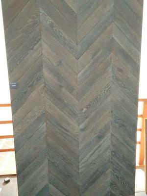 China New Arrival Antique Herringbone Oak Engineered Flooring for sale