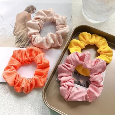 China Wholesale Girl Hair Decoration Scrunchie Skil Cloth Solid Color Ponytail Hair Accessories for Kids and Women for sale