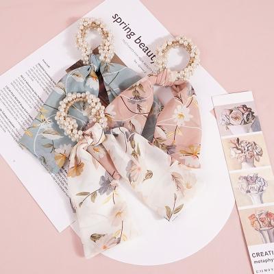 China Hair Accessories Wholesale Scrunchy Women Hair Scrunchies 100% Silk Scrunchy Ribbon Pearl Ponytail Hair Accessories for sale