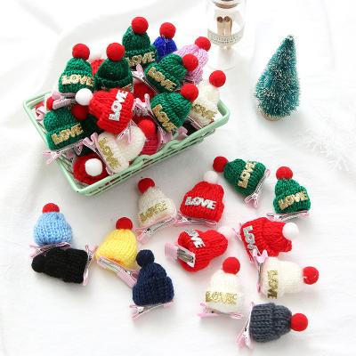 China Wholesale Christmas Party Decorations Knitted Christmas Hat Hair Clip Mini Children New Year Hair Accessories Festival Gift for sale