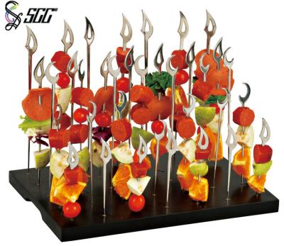 China Wooden Rectangular Multiple Skewer Buffet Display Stand For Barbecue Party for sale