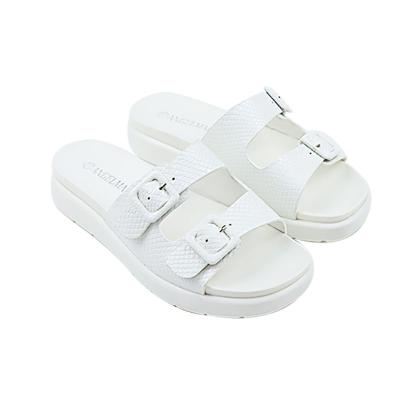 China CUSHIONING Non-slip Comfortable Sandals Women Shoes Ladies Sandals Wholesalers Flat Platform Slippers For Women for sale