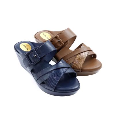 China OEM Anti-slippery custom women sandals wedges around chunky sole comfortable platform slippers ladies sandals fat women for sale