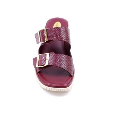 China New design fashion trend fashion trend design spring women's heel sandals buckles wedges heel women's outdoor slippers stylish soft comfortable bulky anti-skid ladies shoes for sale