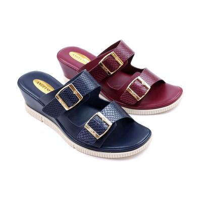 China Wholesale Outdoor Women's Platform Sandals Fashion Trend High Heel Soft Single Square Toe Others Sandals Buckles Wedge Heel Slippers For Women for sale