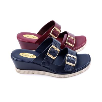 China Fashion Trend New Design Square Head Ladies Slippers Chunky Outdoor Anti-skid Other Comfortable Sandals Buckles Wedges Heel Sandals For Women for sale