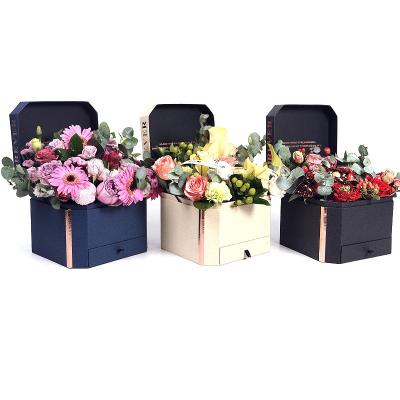 China Handmade Tondo Drawer Gift Box Round Shape Flower Box Luxury Gold Jewelry Box for sale