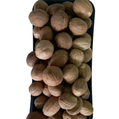 China 2021 original 100% natural dry dried nutmeg and mace wholesale for cooking spices for sale